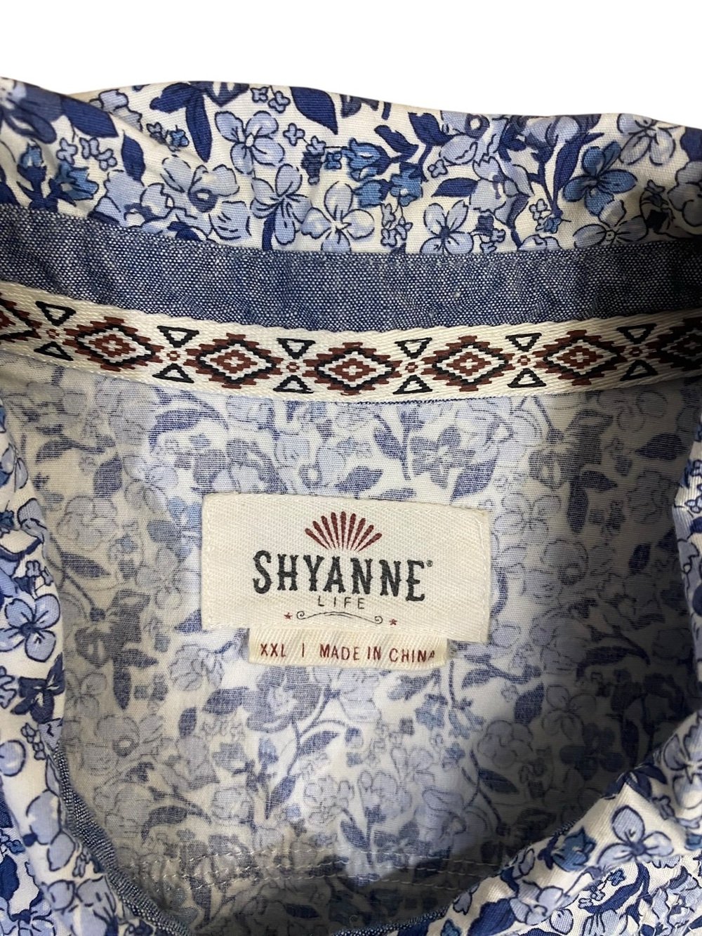 Shyanne Blue Floral Western Pearl Snap Shirt - Picture 6 of 7